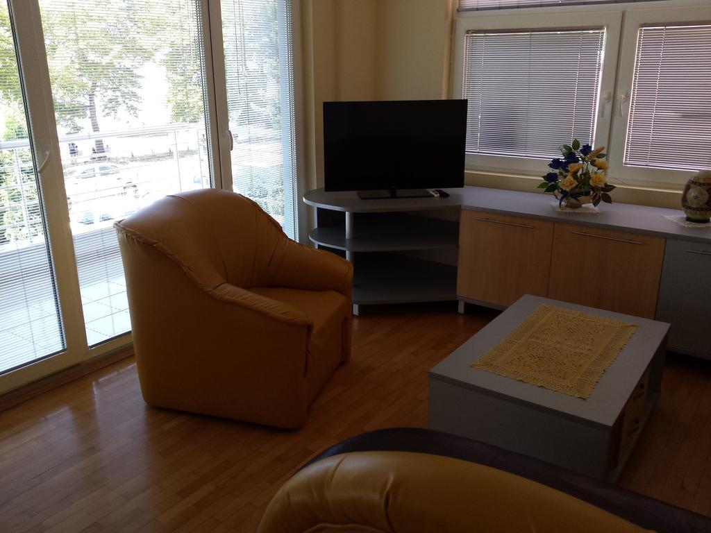 Gjole Apartments Lagadin Zimmer foto